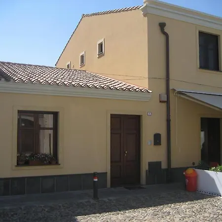 Affitacamere/domo - Mari E Luci *